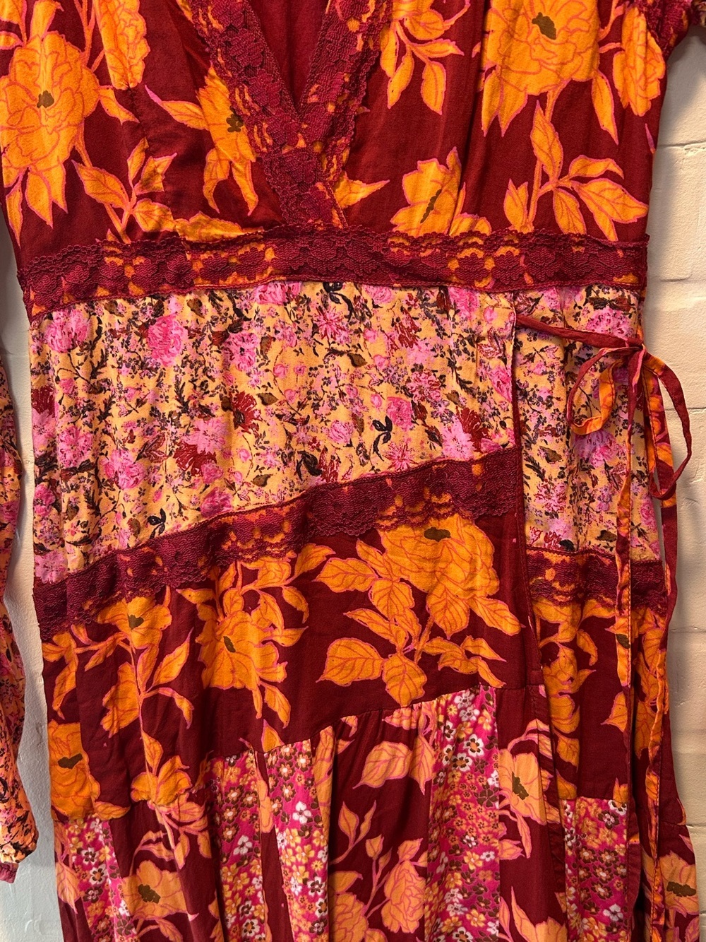 Free People Tilda Femme Combo Floral Faux Wrap Maxi Dress Size Small - Picture 4 of 13